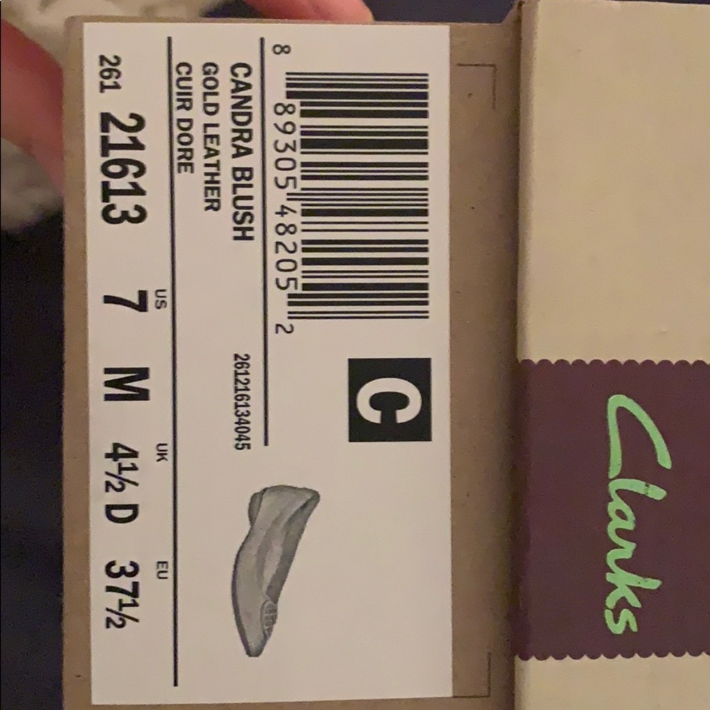 7 Clarks Gold Leather Flat - Picture 5 of 5